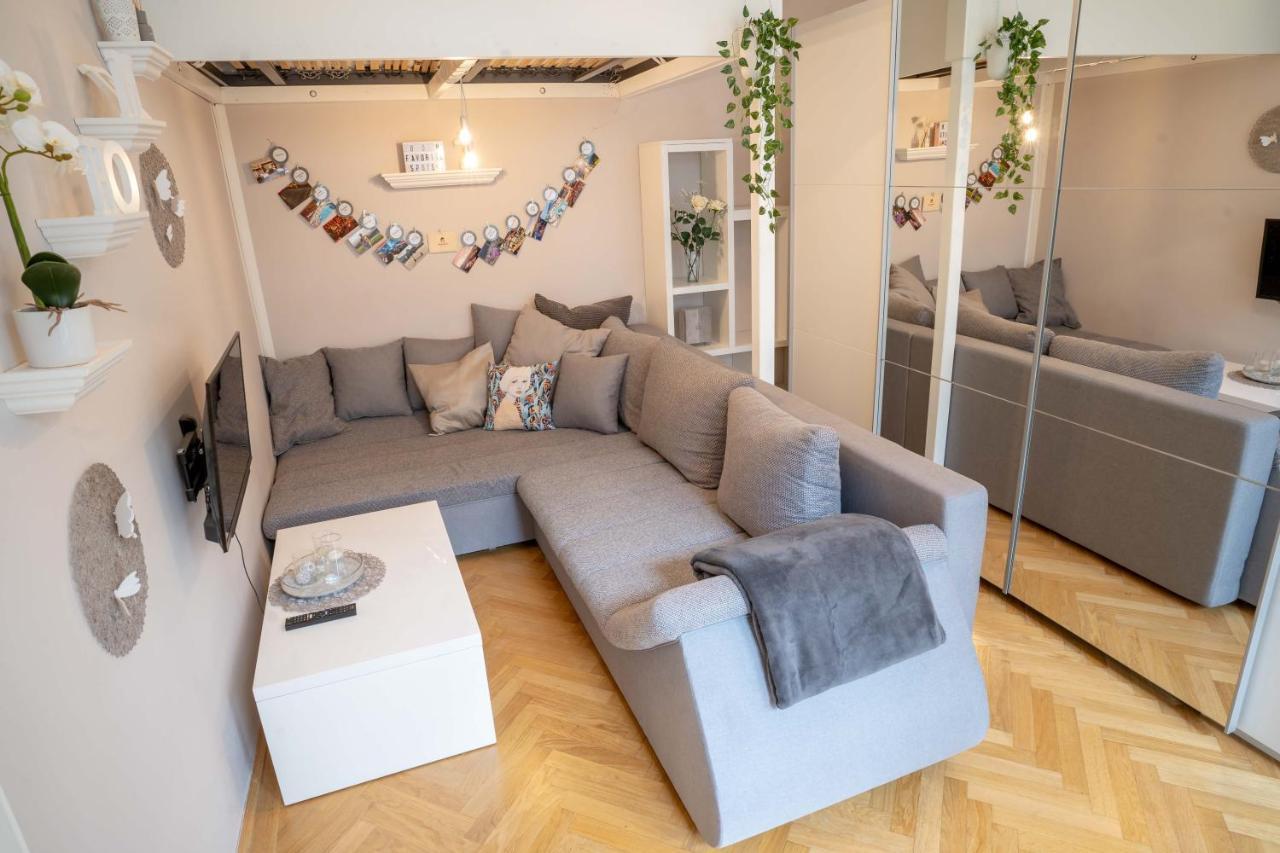 Cozy Modern Nest In The Heart Of Vienna With Netflix Appartement Buitenkant foto
