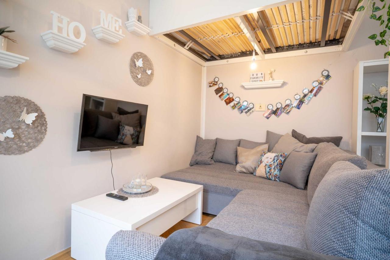 Cozy Modern Nest In The Heart Of Vienna With Netflix Appartement Buitenkant foto