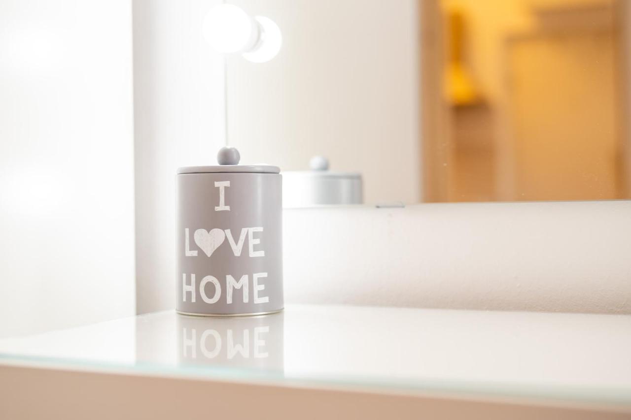 Cozy Modern Nest In The Heart Of Vienna With Netflix Appartement Buitenkant foto
